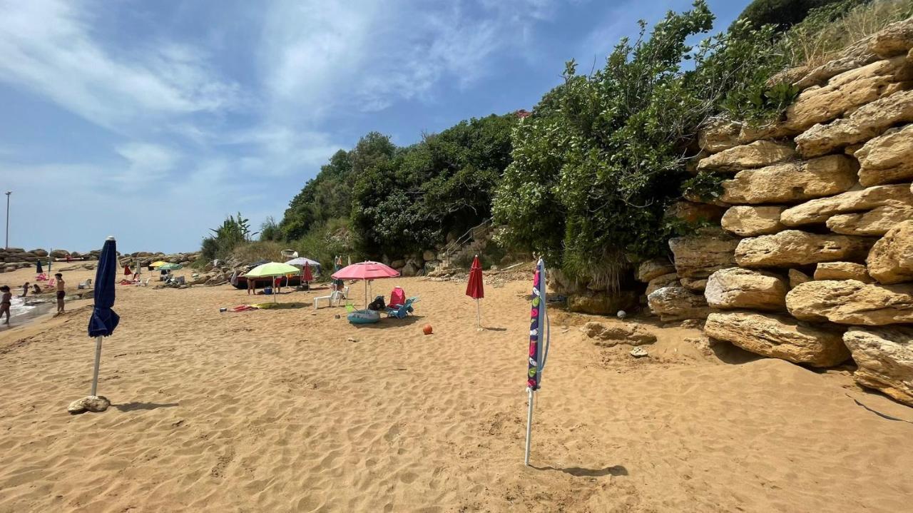 Casa Malo' Villa Ovile la Marinella Bagian luar foto