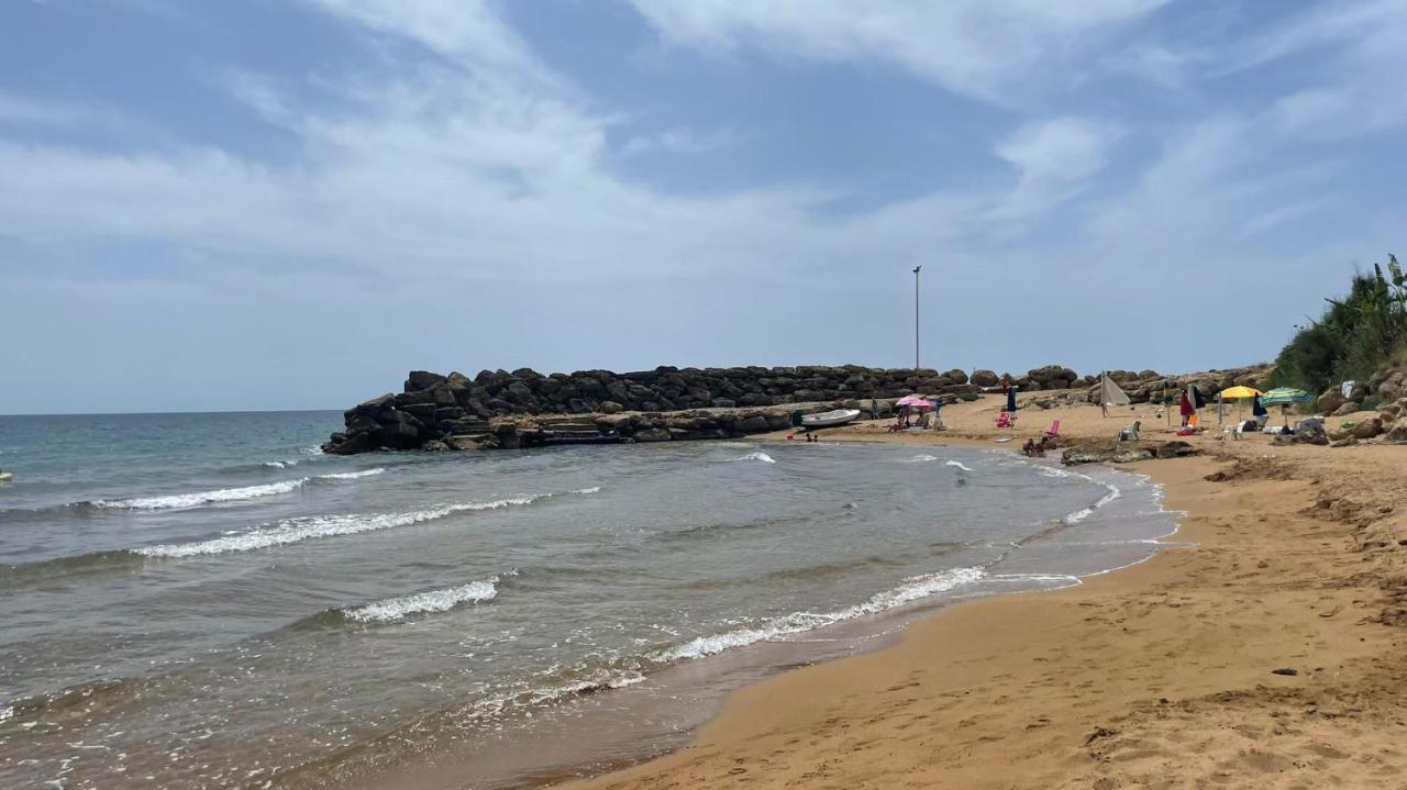 Casa Malo' Villa Ovile la Marinella Bagian luar foto