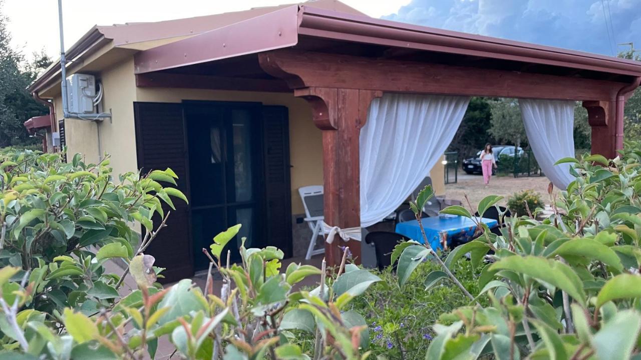 Casa Malo' Villa Ovile la Marinella Bagian luar foto