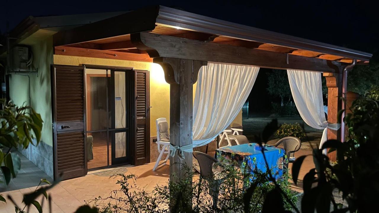 Casa Malo' Villa Ovile la Marinella Bagian luar foto