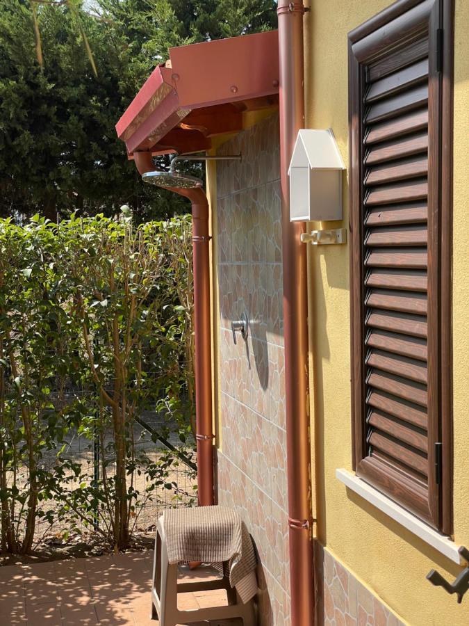 Casa Malo' Villa Ovile la Marinella Bagian luar foto